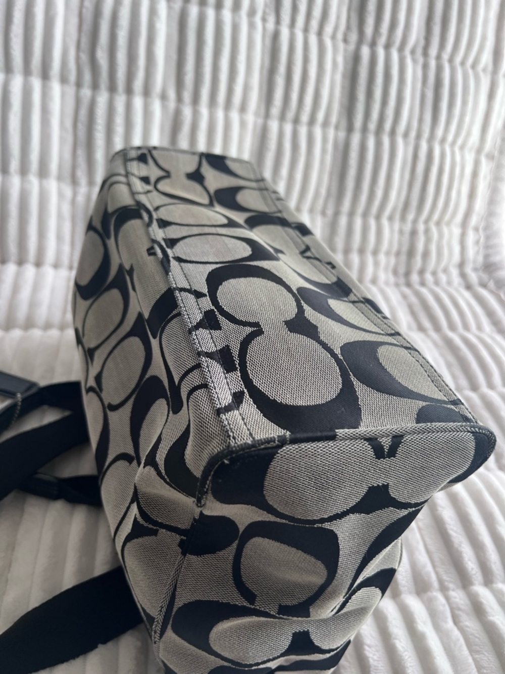 Coach Black and Gray Signature Canvas Tote Bag - Picture 12 of 16